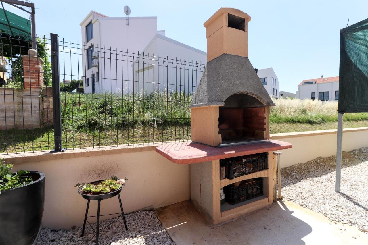 Sunshine Apartments Funtana With Balcony And Sea View Esterno foto